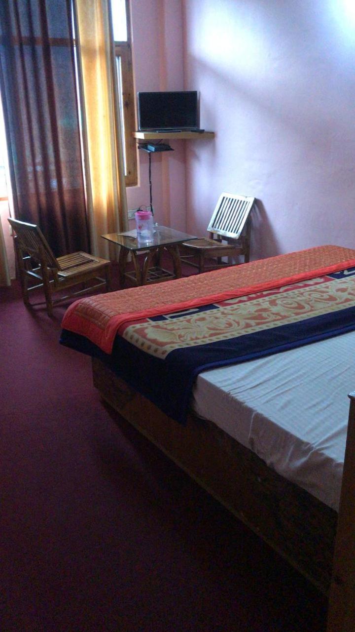 Hotel Kingston Manali  Exterior photo