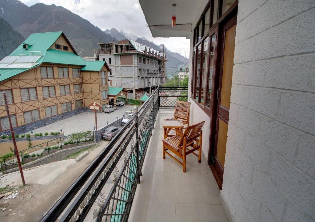 Hotel Kingston Manali  Exterior photo