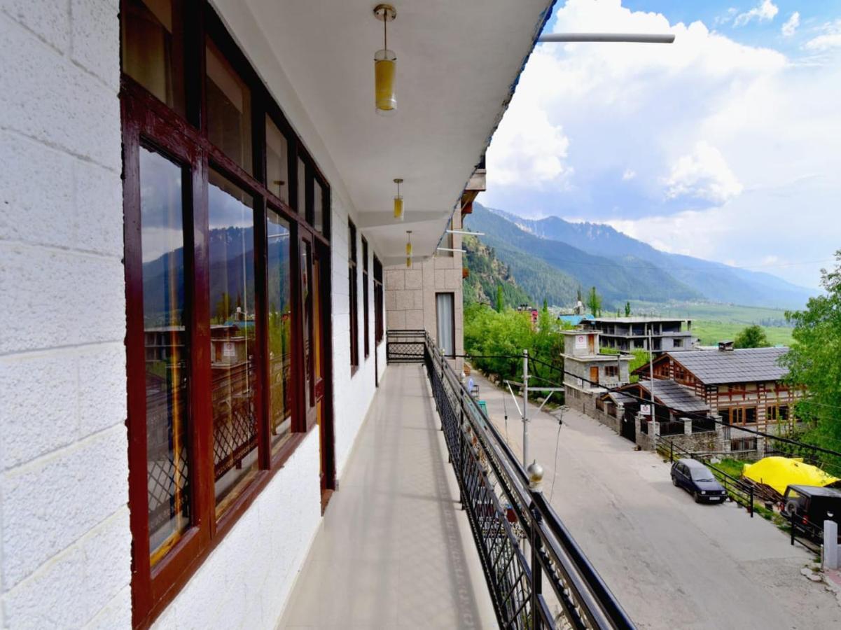 Hotel Kingston Manali  Exterior photo